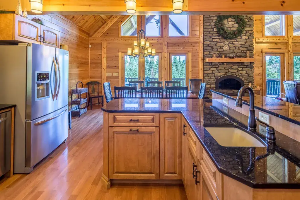Custom Plan 09987 cedar log home, photo 3