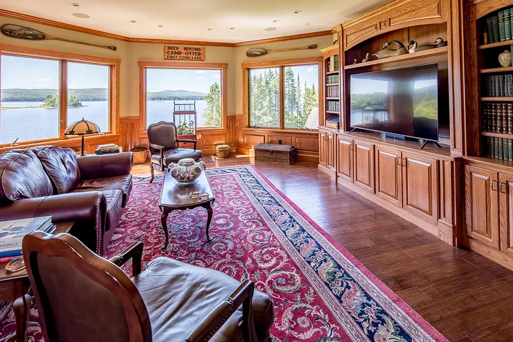 Custom Plan 12234 cedar log home, photo 1