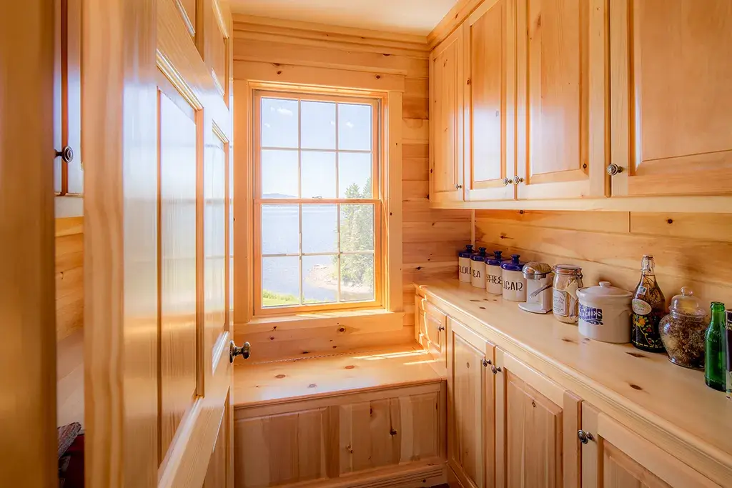 Custom Plan 12234 cedar log home, photo 2