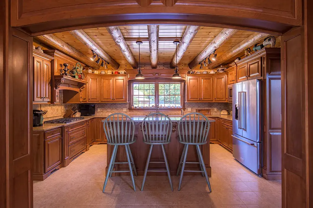 Custom Plan 12234 cedar log home, photo 19