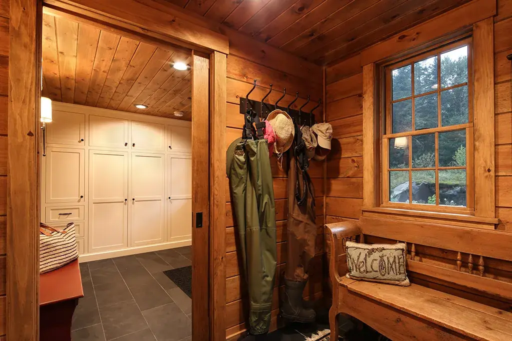 Custom Plan 17663 cedar log home, photo 9