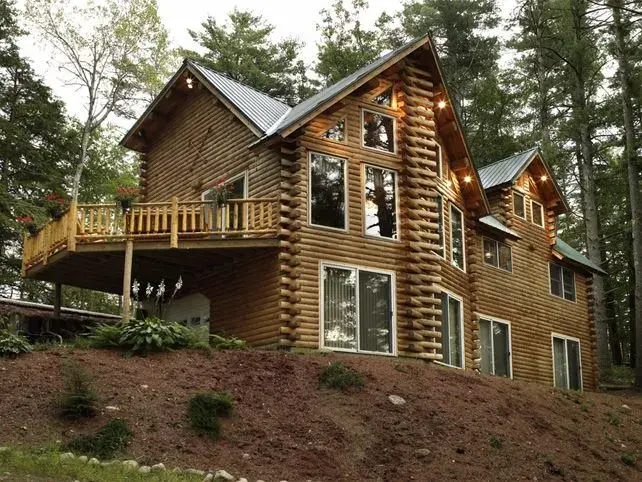 Demarco 99643 cedar log home exterior