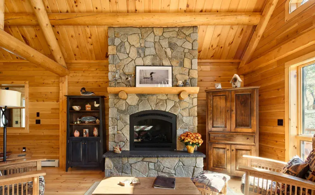 Modified Kodiak 16424 cedar log home, photo 6