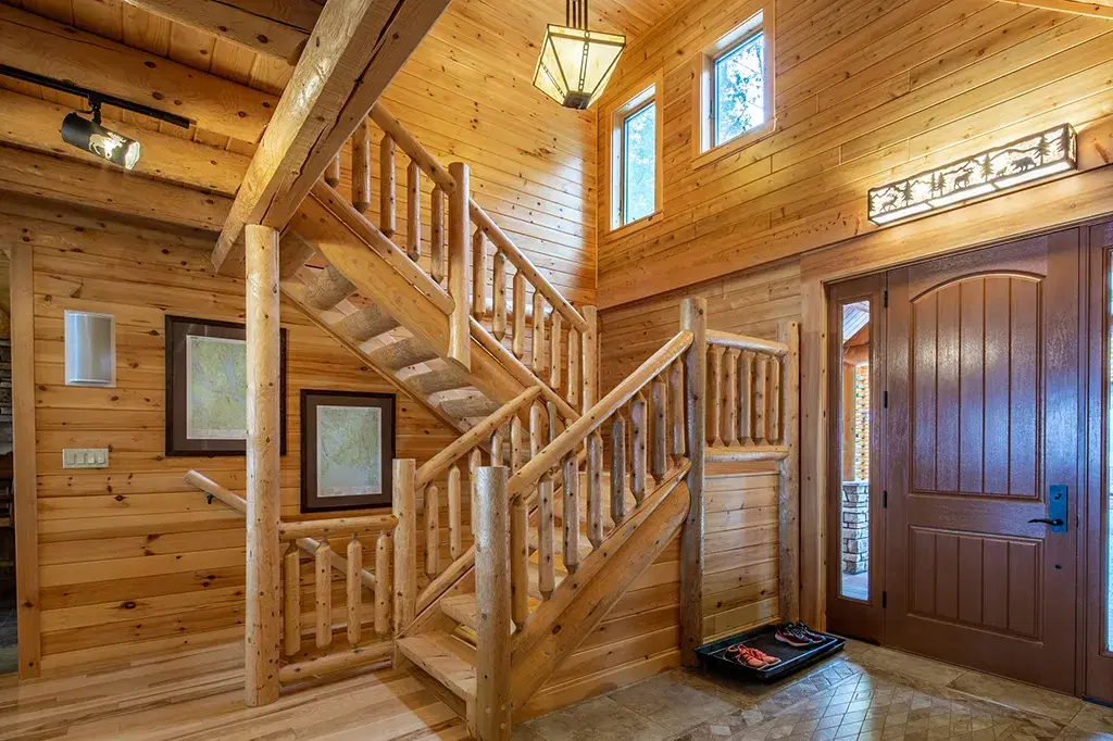 Modified Lakeview 10032 cedar log home, photo 24