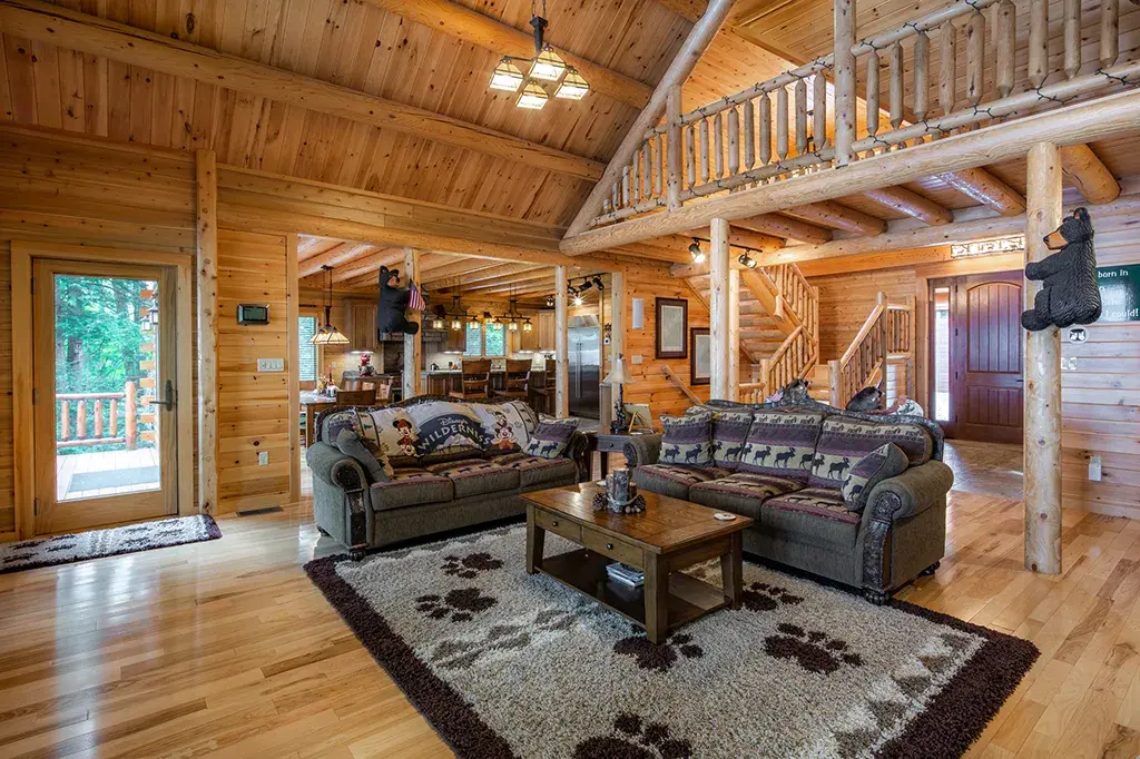Modified Lakeview 10032 cedar log home, photo 25