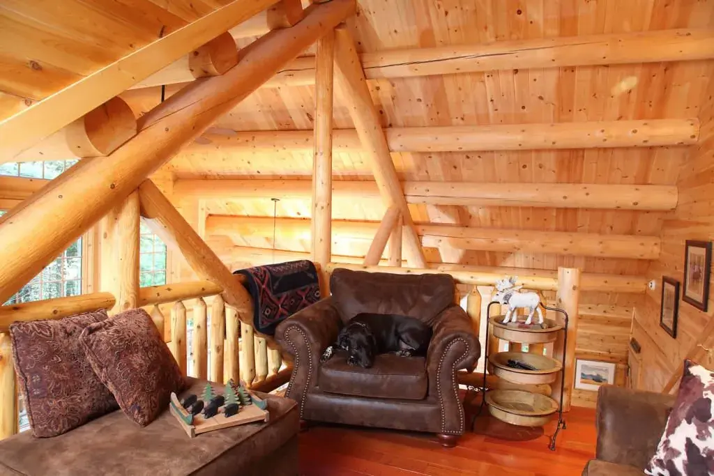 Modified Senator 07706 cedar log home loft