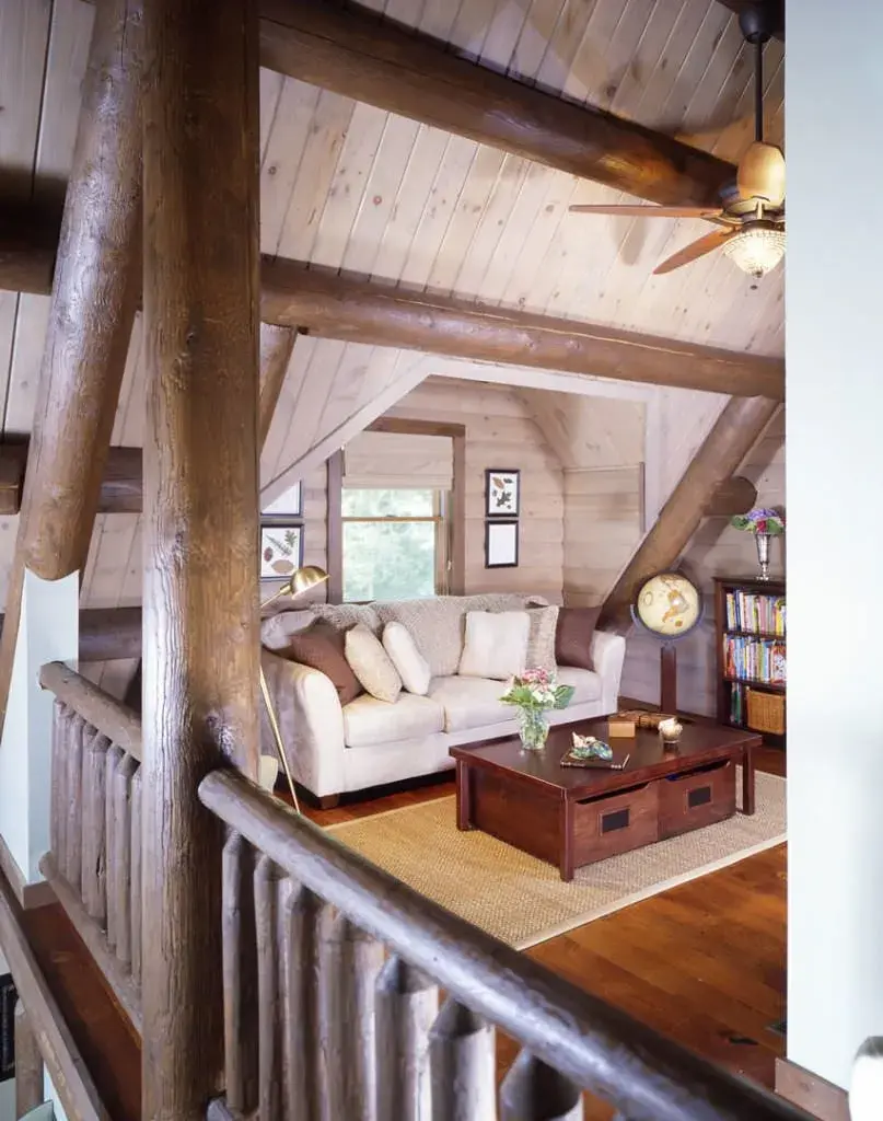 Sebec 06585 cedar log home, photo 11