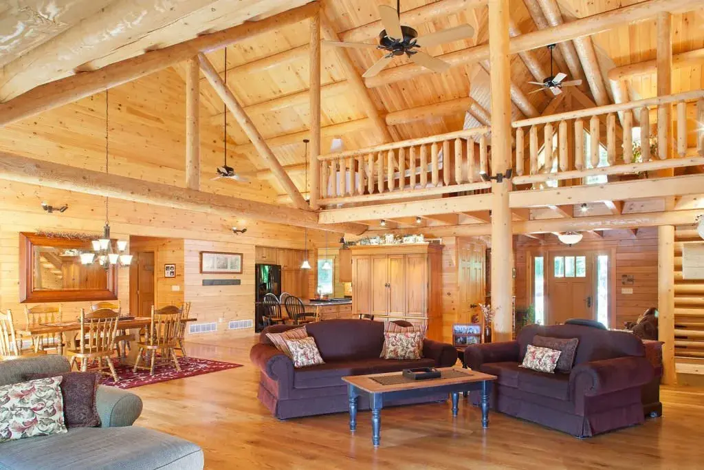 Zerbe 07805 cedar log home, photo 9