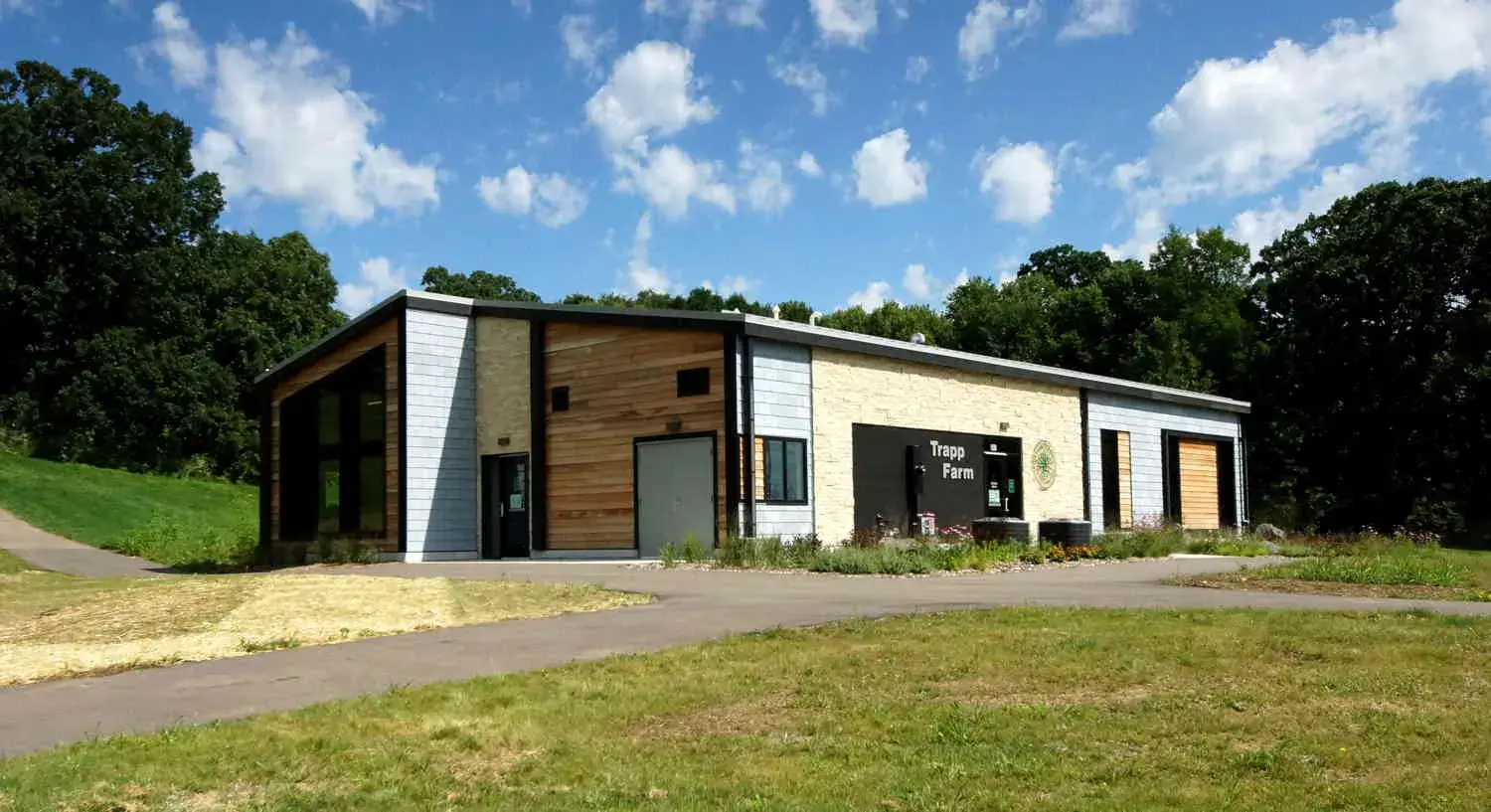 Insulated commercial building from the EPS office and retail collection