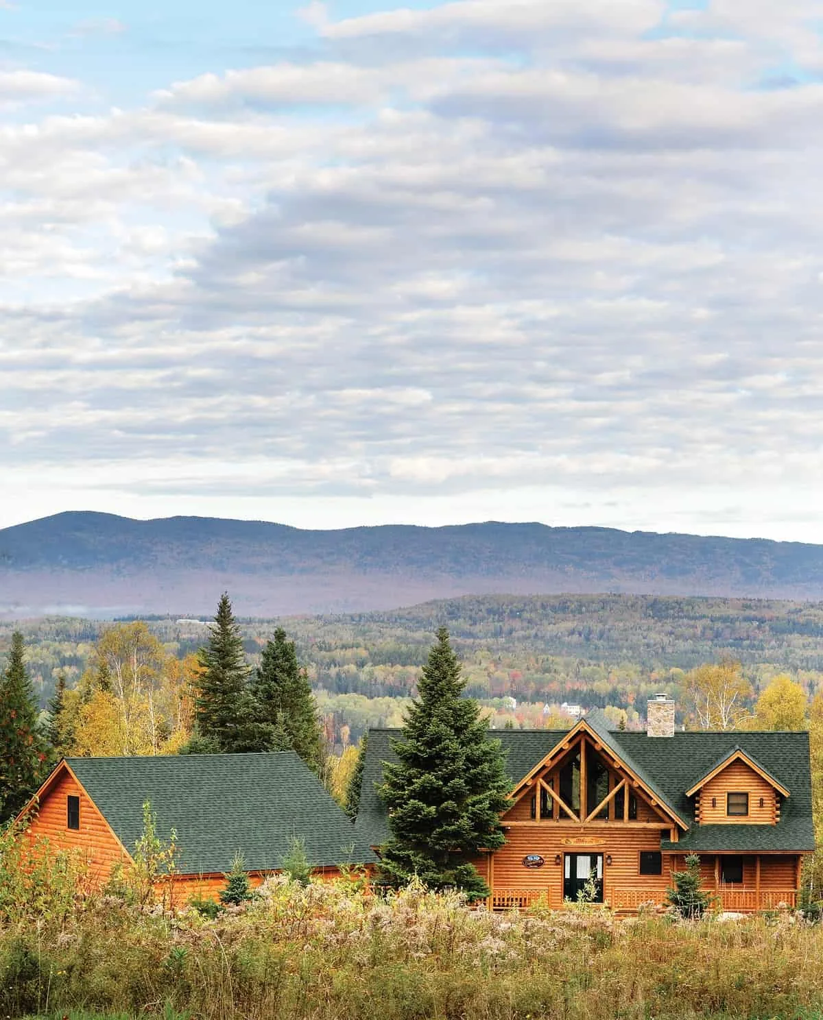 Big Twig Homes LLC. Log Home kit and log home packages, this home was built in the mountains from a cedar log home kit from Big Twig Homes. we serve the Southeastern United States sell high quality log cabin home packages and log cabin kits.