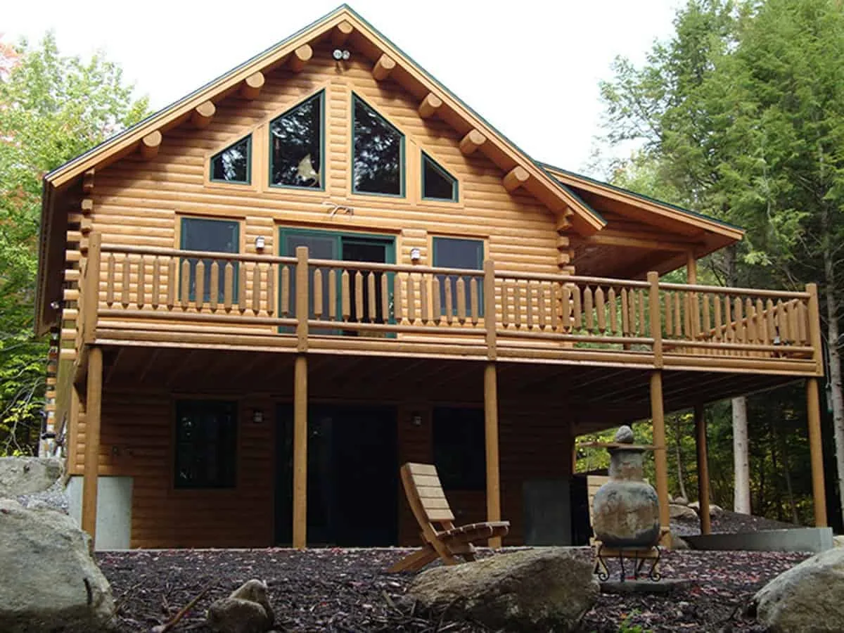 This Cedar Log Home is a beautiful example of log home construction and design from Big Twig Homes.